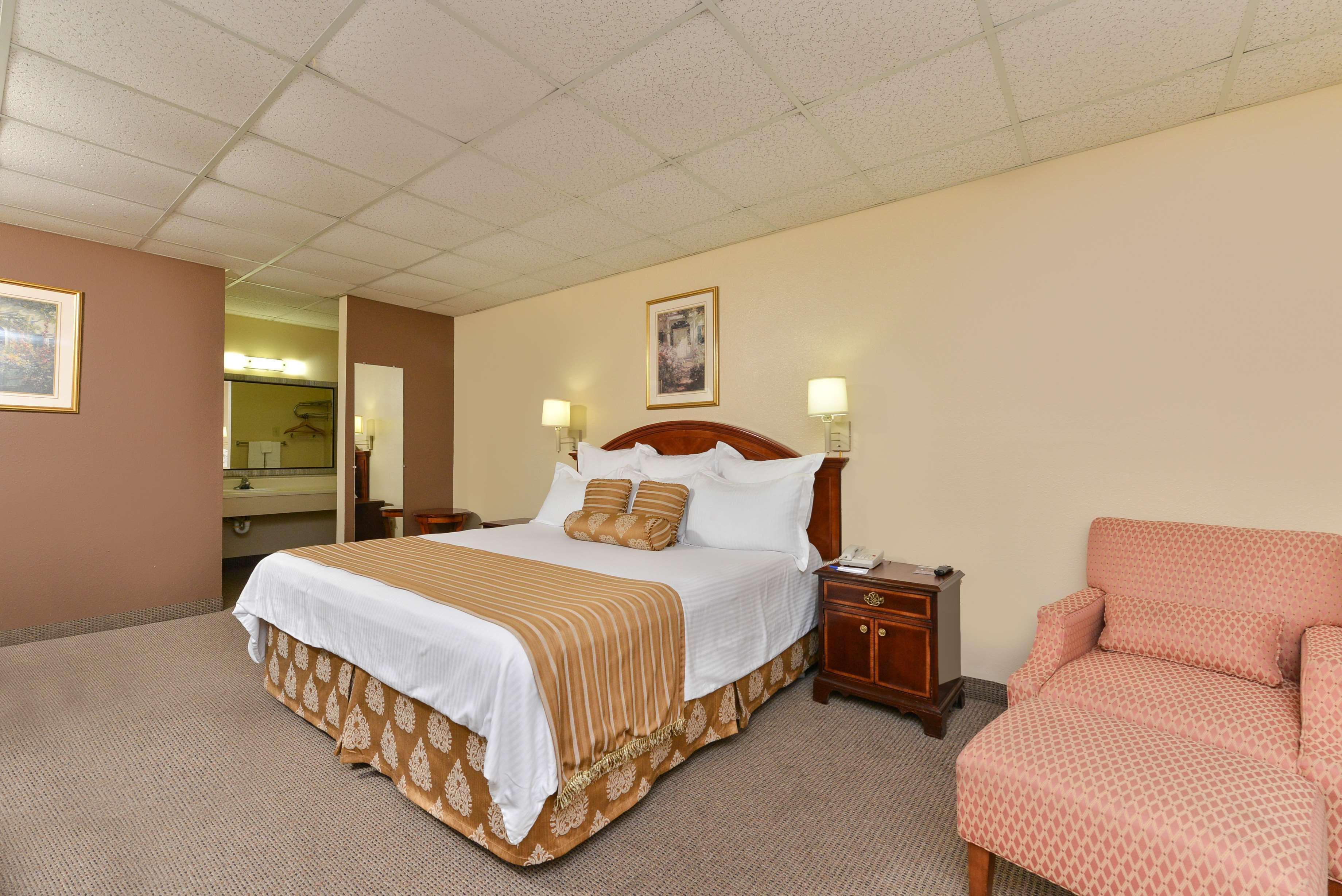 Americas Best Value Inn And Suites Victoria Ngoại thất bức ảnh